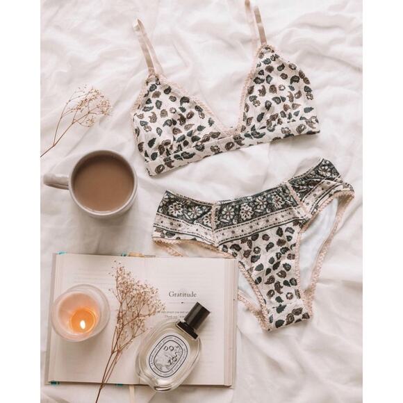 Spell & The Gypsy Collective Floral Delirium Bralette & Bloomers Set - Picture 1 of 6